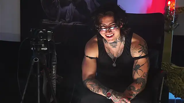 dantecoppolaa  online show from 03/16/25, 06:12