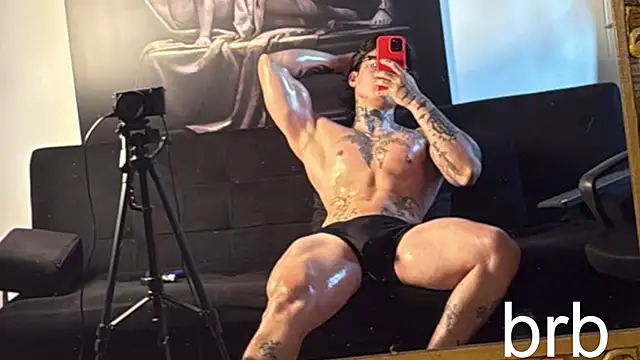 dantecoppolaa  online show from 09/08/25, 08:52