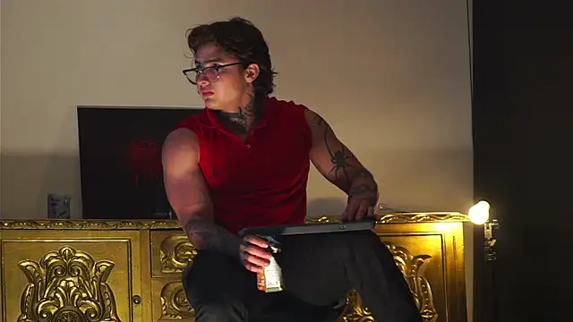 dantecoppolaa  online show from 10/02/25, 12:17