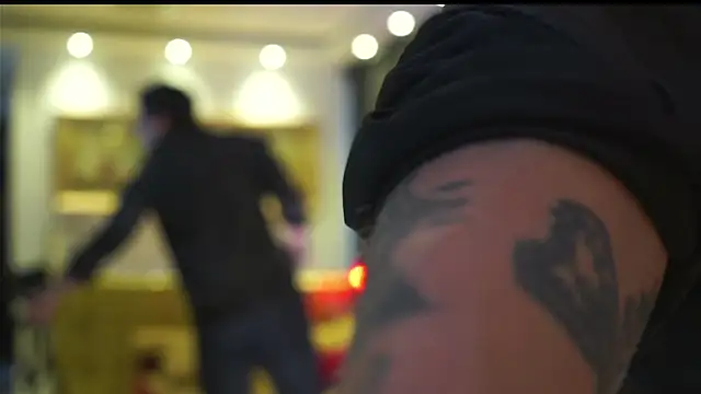 dantecoppolaa  online show from 12/15/25, 10:25