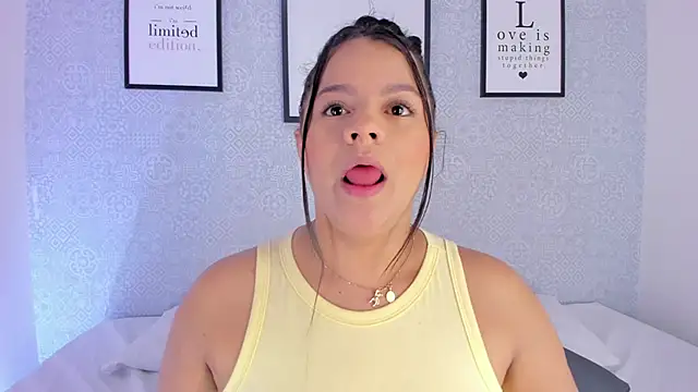 Natasha harper online show from 10/22/25, 11:43