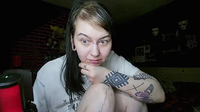 Snapshot of MoorderxDoll chatting on 06/29/26, 07:25 MoorderxDoll online show from 06/29/26, 07:25