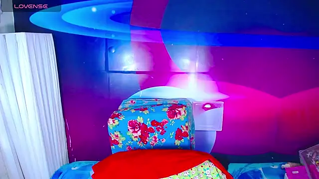 Cristalxxts online show from 12/13/25, 07:53