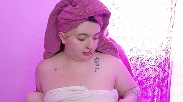 Snapshot of Sachi_Meow chatting on 03/05/26, 06:48 Sachi Meow online show from 03/05/26, 06:48