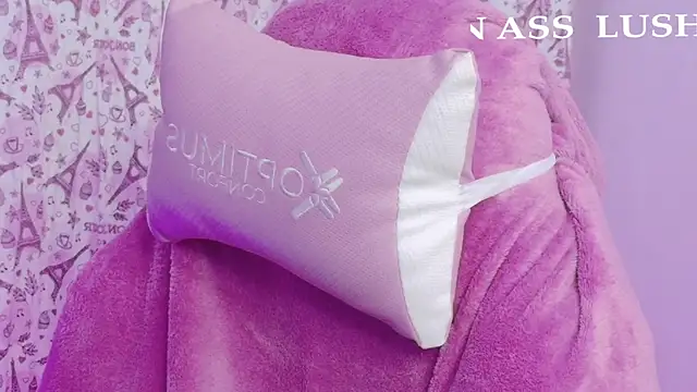 Snapshot of Sachi_Meow chatting on 03/08/26, 02:04 Sachi Meow online show from 03/08/26, 02:04