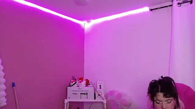 Snapshot of Sachi_Meow chatting on 03/22/26, 05:33 Sachi Meow online show from 03/22/26, 05:33