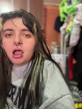 Snapshot of Sachi_Meow chatting on 03/22/26, 08:45 Sachi Meow online show from 03/22/26, 08:45