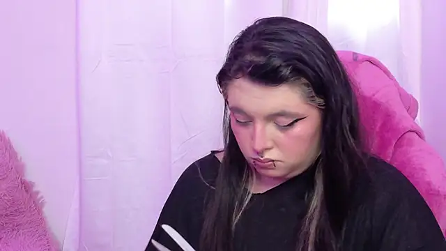 Snapshot of Sachi_Meow chatting on 03/27/26, 08:41 Sachi Meow online show from 03/27/26, 08:41