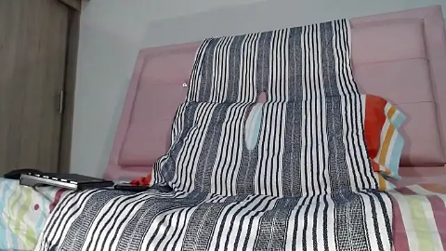 Tommhot online show from 11/27/25, 08:11