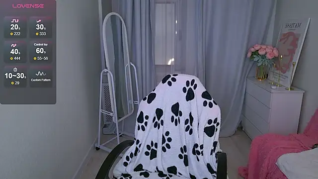 LovelyJessie online show from 11/11/25, 01:44