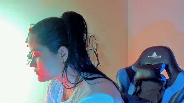 scarlet-kennedy98 online show from 04/14/26, 08:59