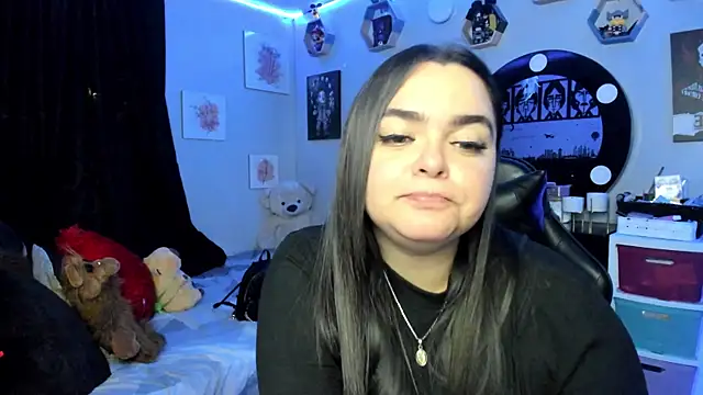 Snapshot of Luise_Meyrink chatting on 10/26/25, 03:12 Luise Meyrink online show from 10/26/25, 03:12