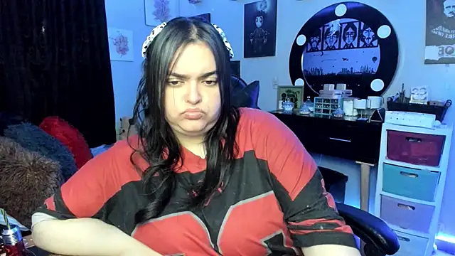 Snapshot of Luise_Meyrink chatting on 10/30/25, 03:52 Luise Meyrink online show from 10/30/25, 03:52