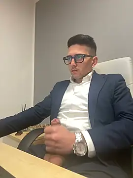 masterboss  online show from 02/07/25, 01:11