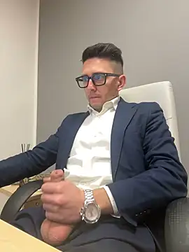 masterboss  online show from 02/18/25, 01:00