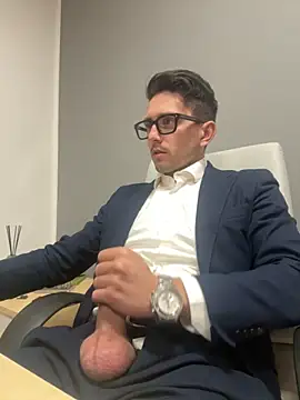 masterboss  online show from 12/04/25, 12:36