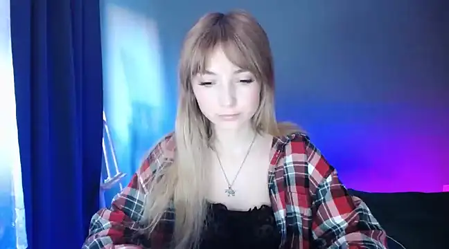 LuciaYoung online show from 03/20/25, 04:20