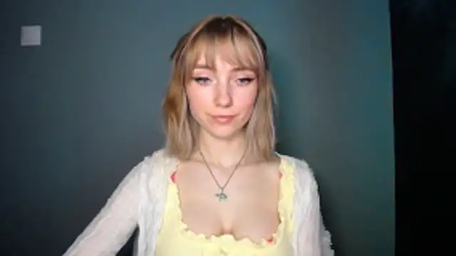 LuciaYoung online show from 02/24/26, 07:34