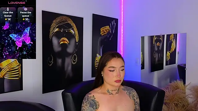 Snapshot of _brenna_hanson chatting on 02/04/25, 07:44 brenna hanson online show from 02/04/25, 07:44