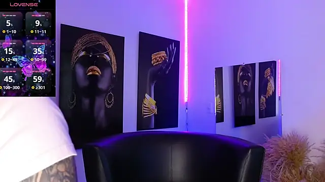 Snapshot of _brenna_hanson chatting on 03/15/25, 03:48 brenna hanson online show from 03/15/25, 03:48