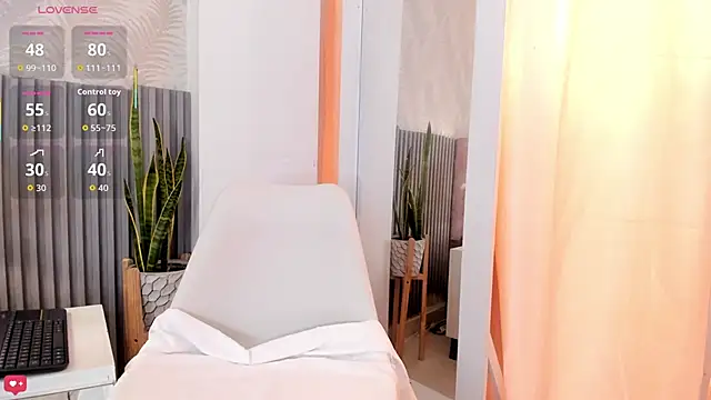 Sally Azmani  online show from 12/05/25, 02:03