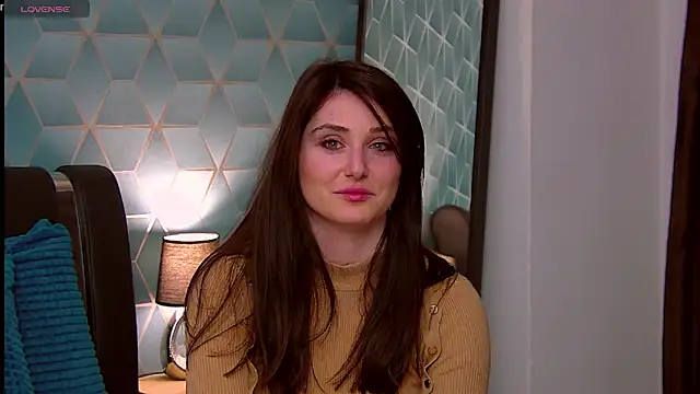 Snapshot of KassieWeins chatting on 02/18/25, 02:38 KassieWeins online show from 02/18/25, 02:38