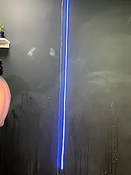 Snapshot of raymon616 chatting on 12/04/25, 09:23 raymon616 online show from 12/04/25, 09:23