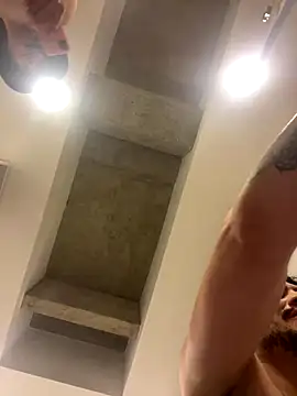 Snapshot of aangie__uwu chatting on 11/01/25, 02:35 aangie uwu online show from 11/01/25, 02:35