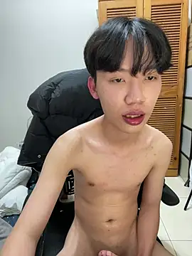 Snapshot of hihi0169 chatting on 03/09/25, 05:49 hihi0169 online show from 03/09/25, 05:49