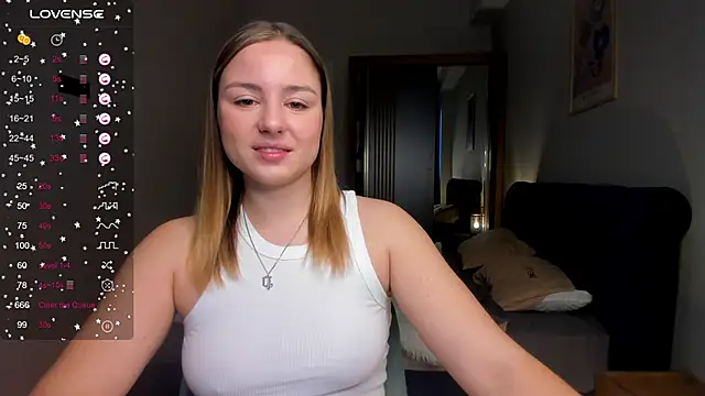 Snapshot of ThreeshaWhite chatting on 03/13/25, 05:33 ThreeshaWhite online show from 03/13/25, 05:33