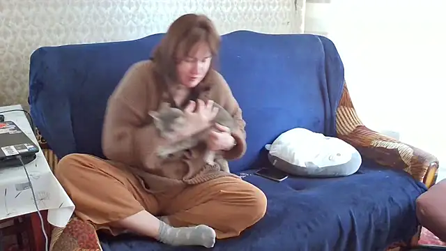 franceska blue online show from 04/09/26, 09:47