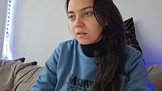 Cyndee Winter online show from 12/28/24, 01:49