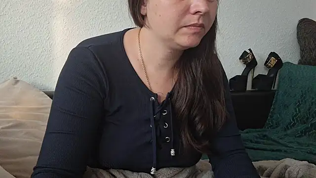 Cyndee Winter online show from 09/20/25, 04:08