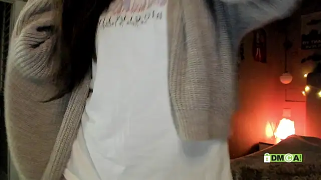 Anisawithlove online show from 12/23/25, 10:24