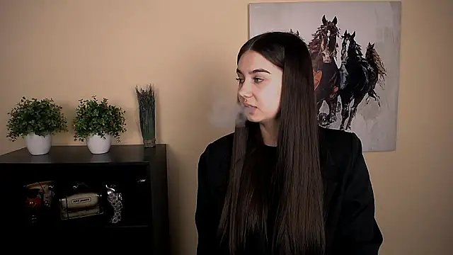 Lili magic online show from 02/04/26, 09:04