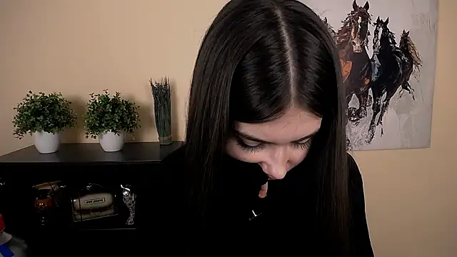 Lili magic online show from 03/05/26, 10:00