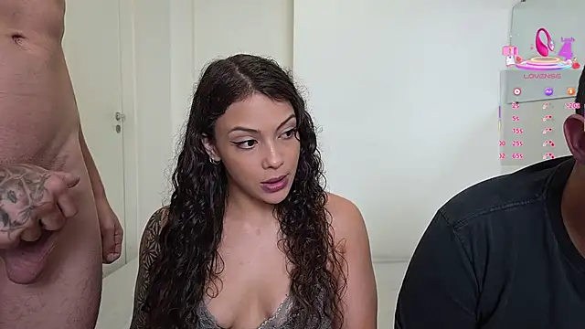 Snapshot of melissajhonny1 chatting on 04/13/26, 11:10 melissajhonny1 online show from 04/13/26, 11:10