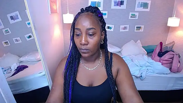 kiara evanss online show from 02/05/25, 08:04