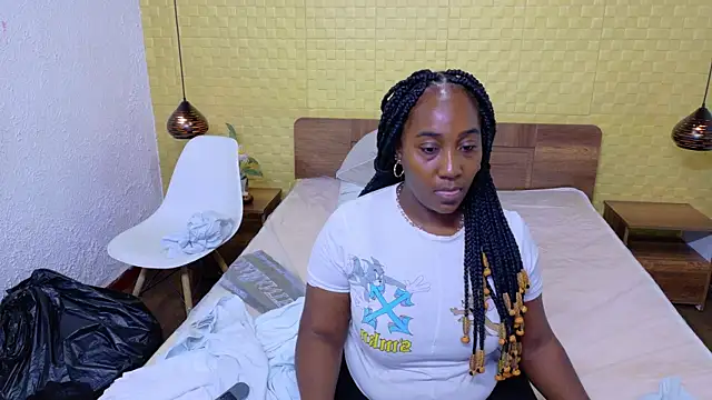 kiara evanss online show from 09/13/25, 03:06