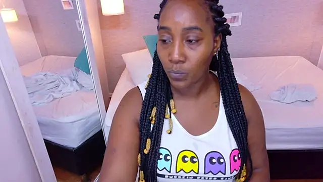 kiara evanss online show from 09/27/25, 03:33