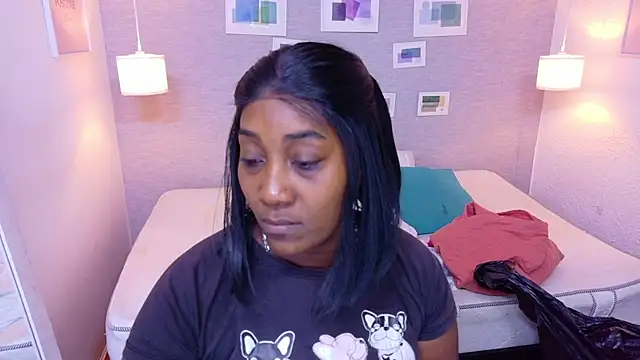 Snapshot of kiara_evanss chatting on 03/28/26, 12:10 kiara evanss online show from 03/28/26, 12:10