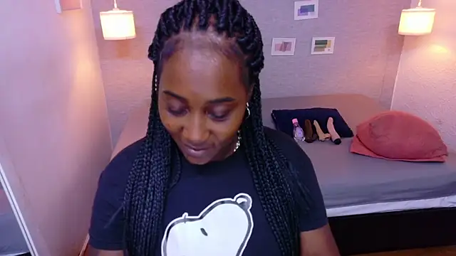 kiara evanss online show from 05/22/26, 12:07