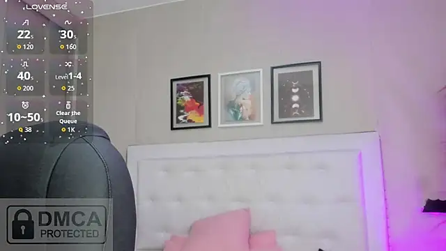 Snapshot of emma__smith1 chatting on 03/21/26, 10:42 emma smith1 online show from 03/21/26, 10:42