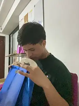 Niicky1  online show from 12/15/24, 12:40