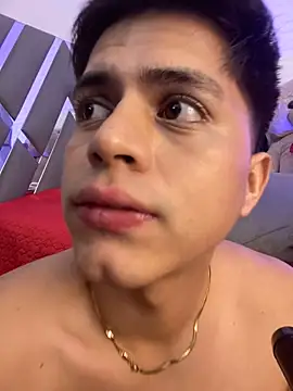 Snapshot of Niicky1_ chatting on 12/28/24, 11:59 Niicky1 online show from 12/28/24, 11:59