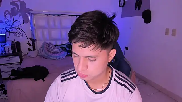 Niicky1  online show from 01/23/25, 10:01