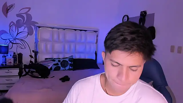 Niicky1  online show from 01/24/25, 08:54