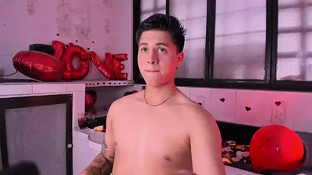 Snapshot of Niicky1_ chatting on 02/15/25, 09:15 Niicky1 online show from 02/15/25, 09:15