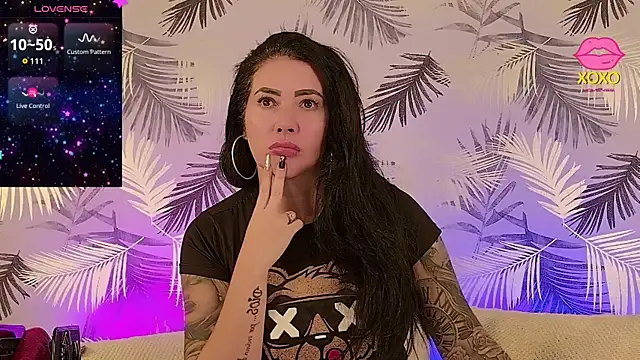 Snapshot of katypink_12 chatting on 05/19/26, 10:49 katypink 12 online show from 05/19/26, 10:49