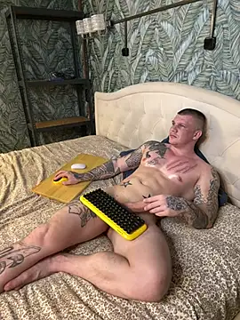 MrrKray online show from 02/22/25, 05:46